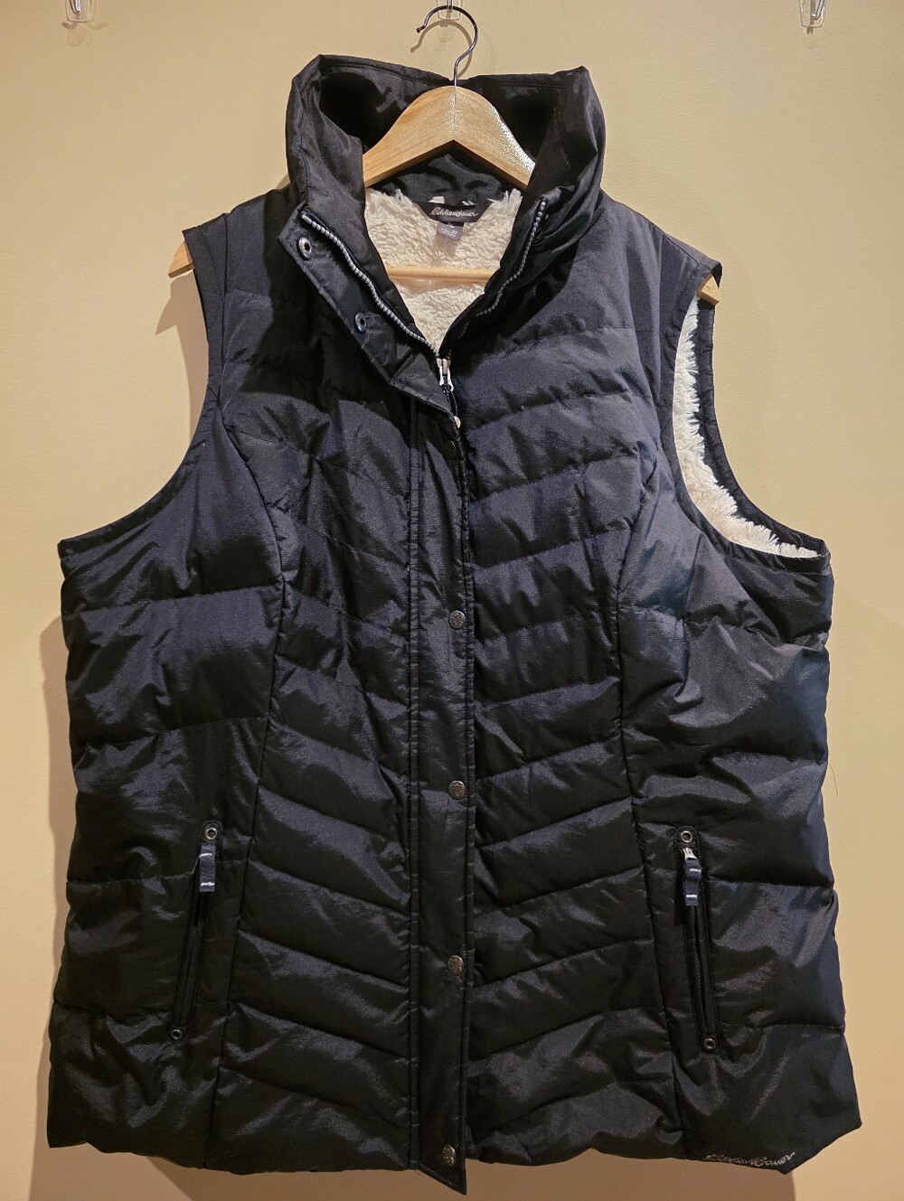Eddie Bauer Dark Navy Down Puffer Vest